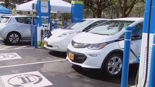 Illinois receives 253M for electric vehicle chargers every 50 miles along interstates [upl. by Etienne197]