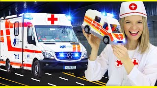 Ambulance for Children  Learn Emergency Vehicles for Kids  Speedie DiDi Toddler Learning Video [upl. by Leihcey]