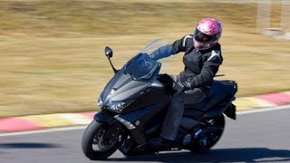 Review  Yamaha TMax 530 Test [upl. by Kreis]