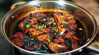 TRADITIONAL GUYANESE CASSAREEP STEW FISH 🇬🇾 [upl. by Martita521]