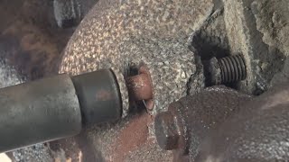 Old Mechanic Trick To Removing Rusty Exhaust Manifold Bolts [upl. by Akenat]