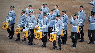 Parade des Musikkorps der Bundeswehr in London  200 Jahrestag Schlacht von Waterloo [upl. by Noxid]