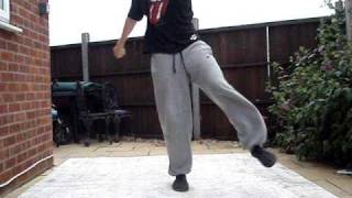 Breakdance Toprock Tutorial Hip Twist [upl. by Miles]