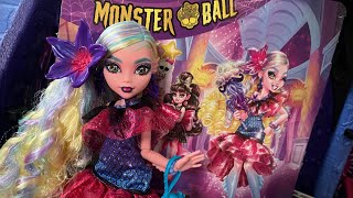 MONSTER HIGH G3 MONSTER BALL LAGOONA BLUE DOLL REVIEW AND UNBOXING [upl. by Yelsew339]