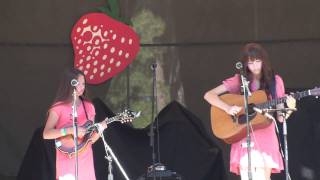 AJ Lee and Molly Tuttle perform quotOh Mandolinquot at Strawberry Music Festival 2010 [upl. by Ethe]