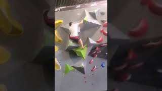 V6V7 Bloc Shop Chabanel bloc blocshop climbing blocs boulder rockclimbing climber [upl. by Eilrac]