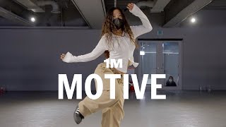 Ariana Grande  motive feat Doja Cat  Learner’s Class [upl. by Vachill98]