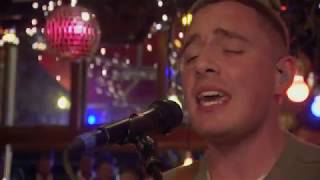 Dermot Kennedy quotGloryquot  live quotInas Nachtquot ARD 2710 2018 [upl. by Levison]