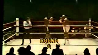 Earnie Shavers vs Williams [upl. by Goggin]