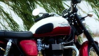 2012 Triumph Bonneville T100 Review  Nashvilleriderscom [upl. by Greenfield283]