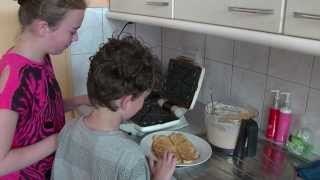 Wafels maken [upl. by Ekrub]