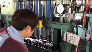 Air Tightness Test on Malleable Iron Fittings [upl. by Yelbmik61]