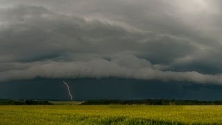 Orages multicellulaires des 04 amp 05 juillet 2012  Multicell storm of 04 amp 05 july 2012 [upl. by Jerald182]