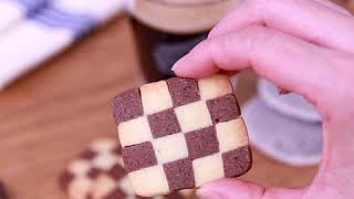 Linimitable recette des sablés marbrés chocolatvanille [upl. by Fernyak325]