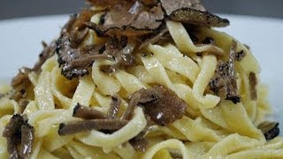 Tagliatelle al tartufo estivo [upl. by Marrilee]