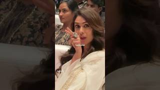 Mrunal Thakur Cute Expressionsmrunalthakurmrunal familystatusvijaydevarakonda cuteheroineviral [upl. by Ludovico]