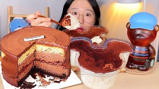 스타벅스 더블 초콜릿 케이크🍫 미키 티라미수 케이크 디저트 먹방 Dessert Mukbang [upl. by Kinnard333]