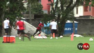 Flamengo faz treino técnico e físico com finalizações [upl. by Dambro678]