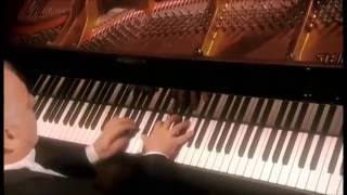 Beethoven  Piano Sonata No 14 quotMoonlightquot in C sharp minor  Daniel Barenboim [upl. by Yasui913]