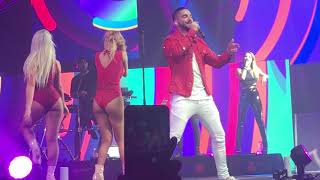 Maluma  Corazón live São PauloBrazil 091117 [upl. by Darwen]