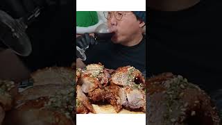 쫀득한 족발과 달콤한 와인😎먹방🥰리얼사운드 ASMR Jokbal PigsFeet MUKBANG Eatingshow [upl. by Urbano]