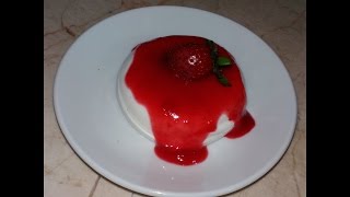 Panna cotta au coulis de fraise باناكوتا بصوص الفراولة [upl. by Burny]