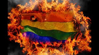 Sénégal  Le drapeau LGBT brulé publiquement à la médina fief de Idrissa Gana Gueye… [upl. by Monarski]