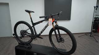 Bike TREK Supercaliber 99 XTR MTB Fully Shimano XTR Review [upl. by Irpak997]