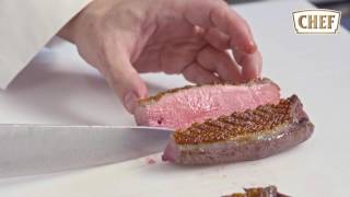 CHEF® Recette Magret de Canard [upl. by Laemaj357]