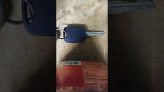 How to replace battery on transponder ilco key for dodge chrysler jeep [upl. by Soiritos]