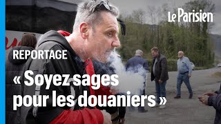 Dans lautocar pour Andorre des accros à la clope [upl. by Ennirac]