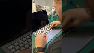 MacBook Air M2 как разобрать Клаву [upl. by Aidaas864]