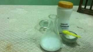 hydrochloric acid reacts with Sodium carbonate [upl. by Ynoyrb]