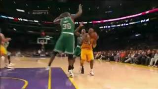 Kobe Stares at Shaq After And1 [upl. by Aik400]