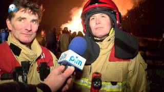 Kerstboomverbranding Marken en Broek in Waterland 2017 [upl. by Lledrev]