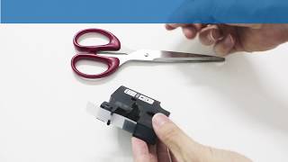 How to fix a loose DYMO D1 45013 Label tape Basic [upl. by Oicor]