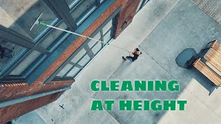 Traditional Window Cleaning at Height – Tutorial Video 3  UNGER [upl. by Noirda]