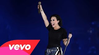 Demi Lovato  Let It Go Live from YAN BeatFest 2015 [upl. by Mcconnell204]