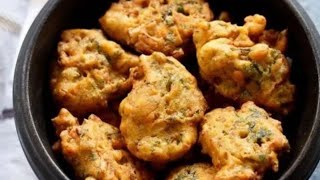 Besan Pakora recipe  easy and quick recipe  moms kitchen [upl. by Bjork]