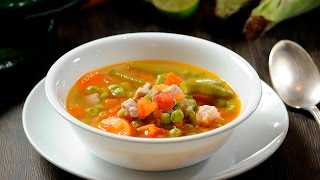 Sopa de verduras con carne de puerco  Receta fácil [upl. by Enilrad]