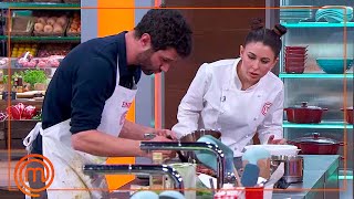 Eneko ¡¡NO PUEDE CON OFELIA  MasterChef 11 [upl. by Navis]