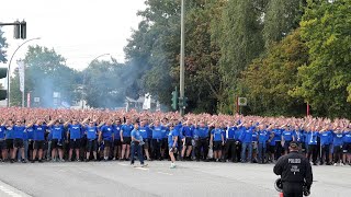 Großeinsatz HSV vs Hansa Rostock 6000 Hansa Fans in Hamburg  Fanmarsch Hansa  Pyro im Stadion [upl. by Toddie]