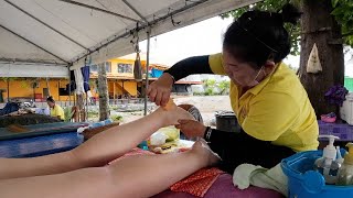 Intensa exfoliación de pies en una playa de Tailandia🦶 [upl. by Aiken]