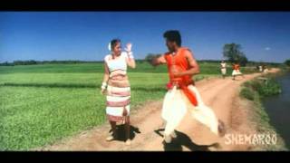 Kidnap movie song jhu mantram vesi staring Surya and Jyothika [upl. by Ennayoj]