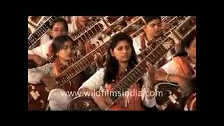 Mass Sitar recital sets world record  more sitars than you ever saw Art of Living hosts Brahm Naad [upl. by Cade937]