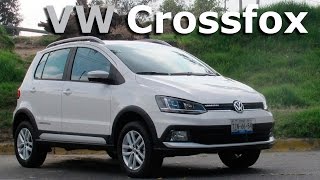 Volkswagen Crossfox 2016  misma mecánica renovada apariencia  Autocosmos [upl. by Odelia]