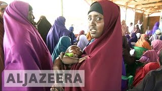 Thousands of Somalis return home from Kenya [upl. by Ayila]