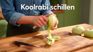 Koolrabi schillen  How to  Allerhande [upl. by Namzed88]