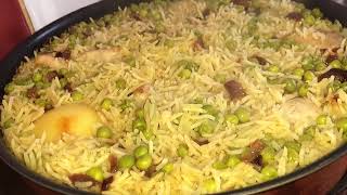 Jinsi ya Kupika Pilau ya Kuku na Njegere tamu mno  Chicken Pilau Recipe [upl. by Nyrol]