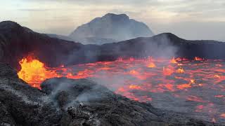 Lac de lave du volcan Erta Ale en Ethiopie [upl. by Ailito568]